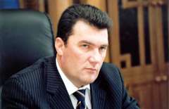 Судьба Луганского губернатора смеет в Киеве. Интрига была сжата