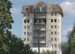 В центре Луганска без документов вместо 3-этажного дома построили 10-etazhku