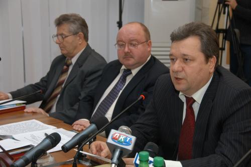 Луганский региональный совет потратил круглый стол - Rejaslavsky рад. Исторический аспект и подарок