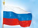 В Московском футболе поклонники спасли милиционера, вставив это в рот флаг Российской Федерации