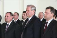 Заметит ли премьер-министр восстание Луганских членов комсомола?