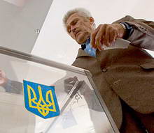 Луганщина не желает пойти на выборах - никому не доверяет и хочет новых политических деятелей