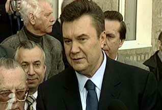 В Ивано-Франковске нападение на премьер-министра Украины сделан V.Janukovicha