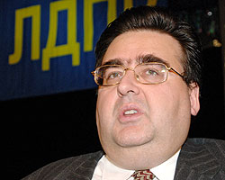 Скандальный российский представитель представил в Москве книгу о Тимошенко - Джулия